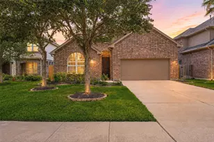 6208 Maddingly Ln, League City, TX 77573 - Photo 2