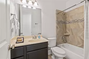 6208 Maddingly Ln, League City, TX 77573 - Photo 10