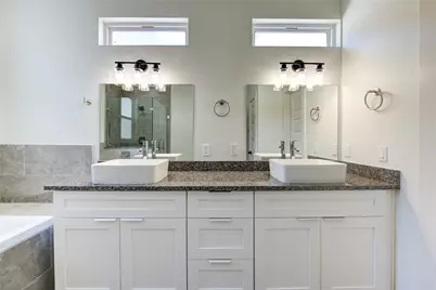 2915 El Fenice Lane, Houston, TX 77057 - Photo 14
