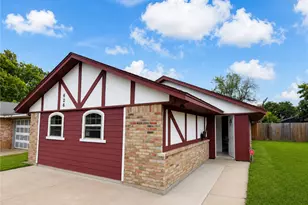 626 12th Street N, La Porte, TX 77571 - Photo 1