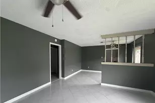 626 12th Street N, La Porte, TX 77571 - Photo 2