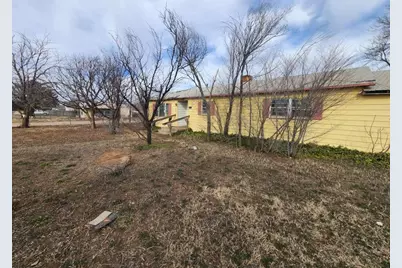 701 E Purdue Street, Lubbock, TX 79403 - Photo 2