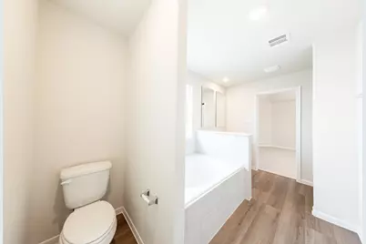 2118 Creole Creek Lane, Houston, TX 77090 - Photo 18