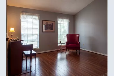 4835 Ingleside Court, Spring, TX 77388 - Photo 8