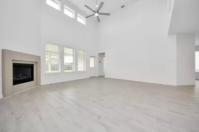 24522 Bradbury Woods Drive, Spring, TX 77373 - Photo 18