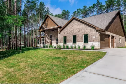 364 Dahlia Road, Huntsville, TX 77320 - Photo 2