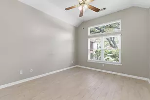 7215 Bristol Ridge Dr, Houston, TX 77095 - Photo 10