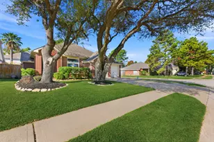 7215 Bristol Ridge Dr, Houston, TX 77095 - Photo 4