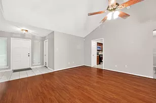 25131 Thrushwood Ln, Spring, TX 77373 - Photo 8