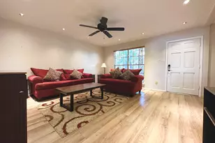 3224 Timmons Ln, Houston, TX 77027 - Photo 1