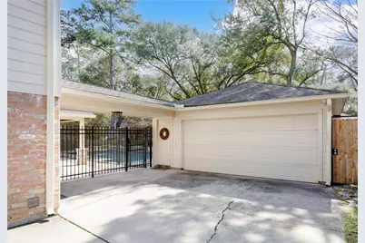 5415 Three Oaks Circle, Houston, TX 77069 - Photo 2