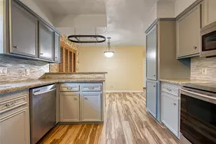 3122 Edgewood Dr, Dickinson, TX 77539 - Photo 8