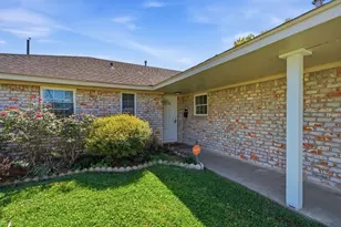 4908 Holly Park Dr, Pasadena, TX 77505 - Photo 12