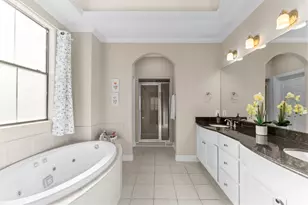 9910 Orchard Ct, Houston, TX 77054 - Photo 32