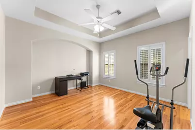 9910 Orchard Court, Houston, TX 77054 - Photo 36