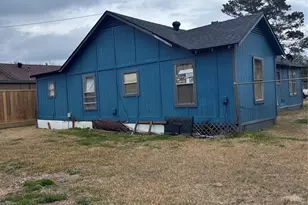 1337 3rd St, Hempstead, TX 77445 - Photo 4