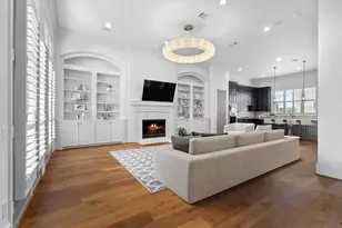 1156 Mosaico Ln, Houston, TX 77055 - Photo 18