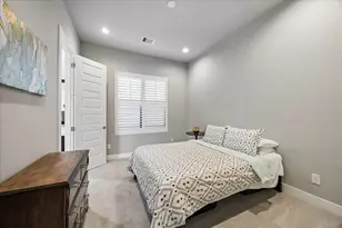 2410 Couch St, Houston, TX 77008 - Photo 14