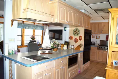 1657 County Road 291, Sargent, TX 77414 - Photo 32