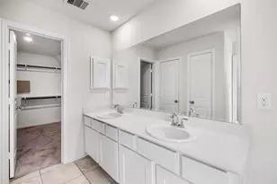 219 Club Crest Ln, Houston, TX 77009 - Photo 24