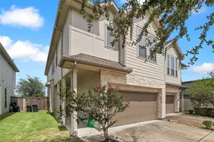 219 Club Crest Ln, Houston, TX 77009 - Photo 40