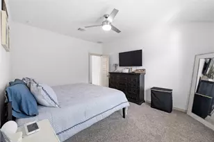 7726 Golden Rubia Ln, Rosharon, TX 77583 - Photo 14