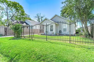 4026 Reid St, Houston, TX 77026 - Photo 4