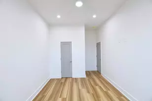 421 E 41st St, Houston, TX 77022 - Photo 32