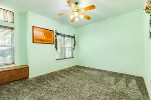 55 Mandevilla Ct, Lake Jackson, TX 77566 - Photo 36