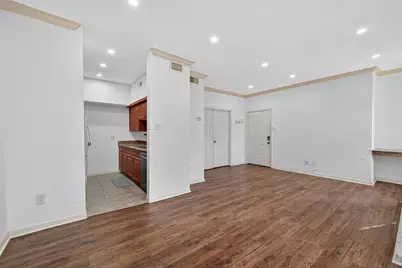 4041 Drake Street #203, Houston, TX 77005 - Photo 6