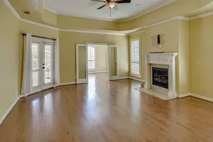 58 Lake Rd, Lake Jackson, TX 77566 - Photo 10