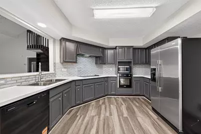 12307 Gambit Dr, Stafford, TX 77477 - Photo 16