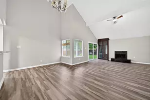 12307 Gambit Dr, Stafford, TX 77477 - Photo 8