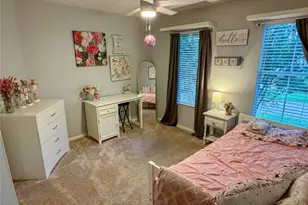 19 E New Avery Pl, The Woodlands, TX 77382 - Photo 24