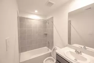 12210 River Laurel Dr, Houston, TX 77067 - Photo 14