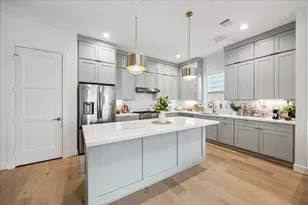 2012 Welch St, Houston, TX 77019 - Photo 10