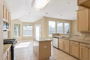 10323 Erskine Ct, Houston, TX 77070 - Photo 14