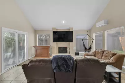 1622 Ash Meadow Drive, Houston, TX 77090 - Photo 8