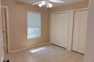 1101 Byrdsong Ct, Conroe, TX 77301 - Photo 6