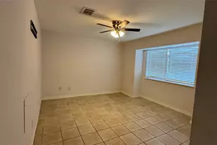 10942 Dunvegan Way, Houston, TX 77013 - Photo 10