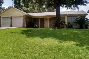 10942 Dunvegan Way, Houston, TX 77013 - Photo 1