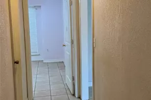 10942 Dunvegan Way, Houston, TX 77013 - Photo 18