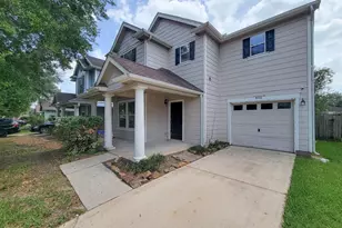 8106 Arrington Forest Ln, Humble, TX 77338 - Photo 2