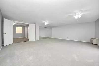 6306 S Rice Avenue, Bellaire, TX 77401 - Photo 22