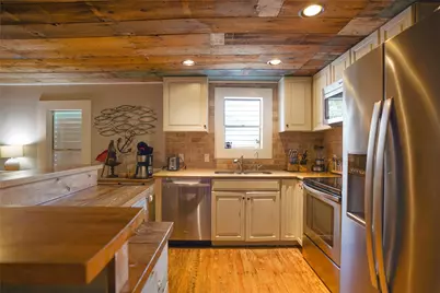 4003 Panola Drive, Galveston, TX 77554 - Photo 12