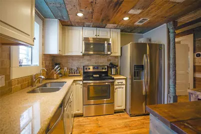 4003 Panola Drive, Galveston, TX 77554 - Photo 10