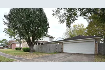 4002 Mission Valley Drive, Missouri City, TX 77459 - Photo 18