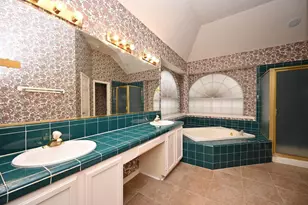 4002 Mission Valley Dr, Missouri City, TX 77459 - Photo 10