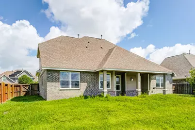 9626 Oaklawn Drive, Baytown, TX 77523 - Photo 46