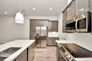 2319 Silva Park Ln, Houston, TX 77091 - Photo 6